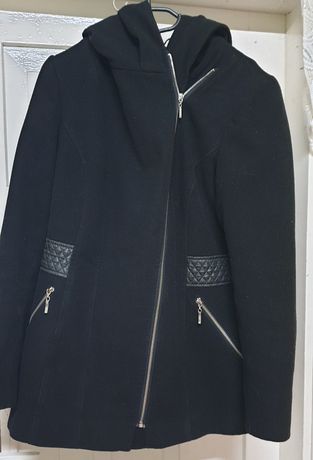 Czarny płaszcz rozmiar 40