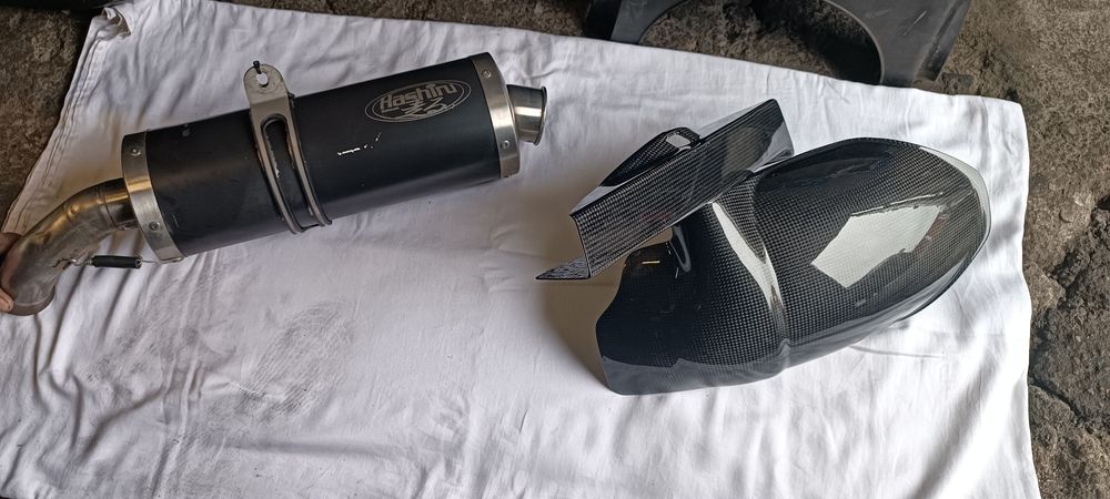 Błotnik carbon BMW f800 Ilmberger