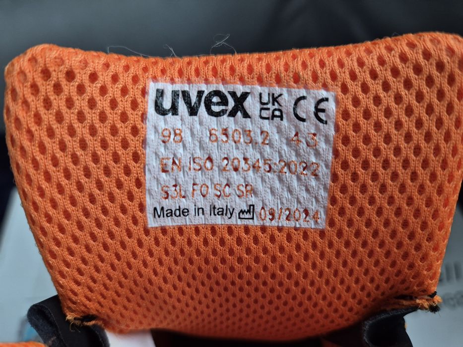 Buty robocze, Safety footwear