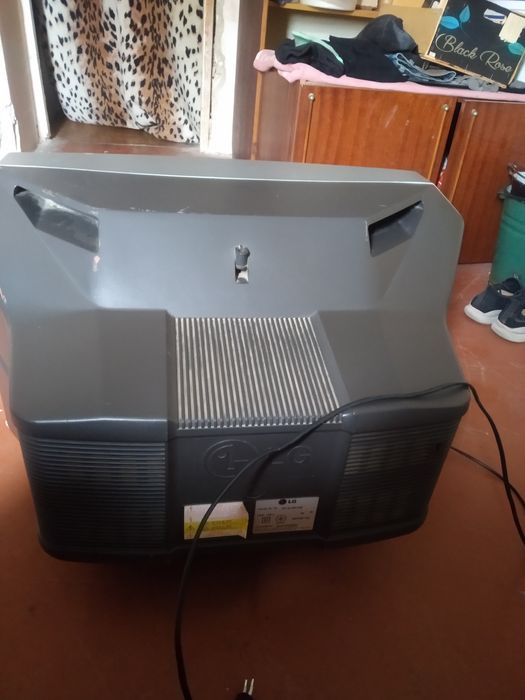 Телевизор LG TV  cf-21 S41KE