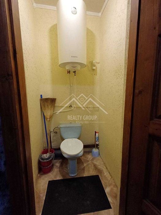 Продам маєток в с. Новоукраїнське ( ст. Нива Трудова) Євідновл.ення.