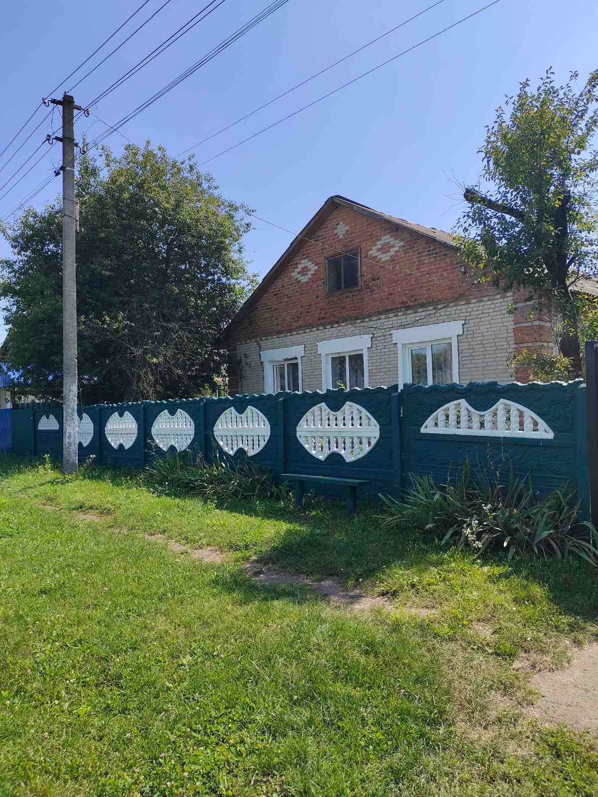 Продам будинок,гарне місцерозташування