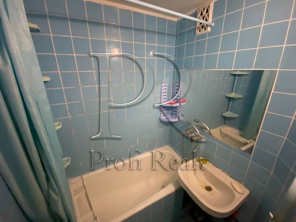 Продаж 3к кв  пр.Правди/Європейського союзу 33 / Виноградар
