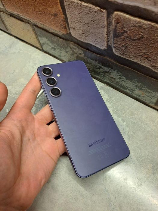 Samsung s24 plus 512gb Snapdragon