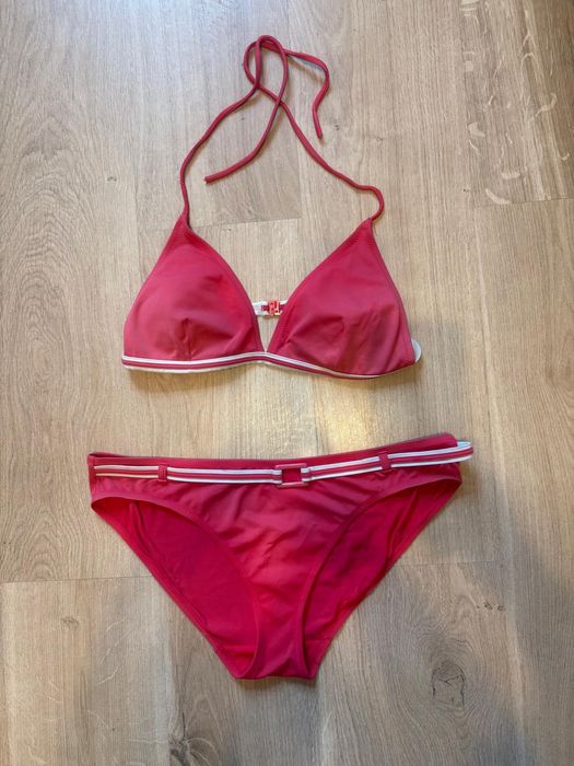 Strój kąpielowy dwuczesciowy