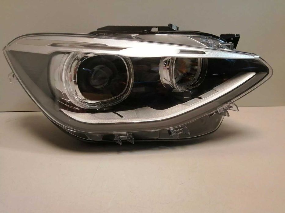Lampa HELLA 1EL 010 prawy 741-561 Reflektor LED Bi-Xenon BMW 1  (F20)