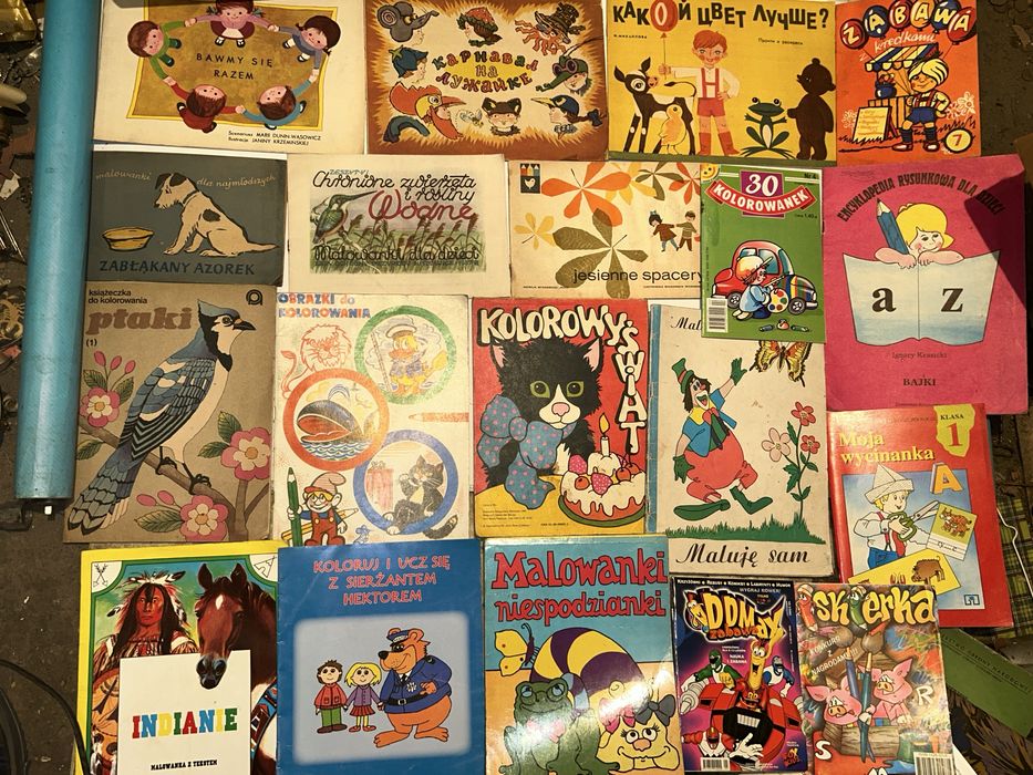 Stare KOLOROWANKI z PRL-u - 19 sztuk !