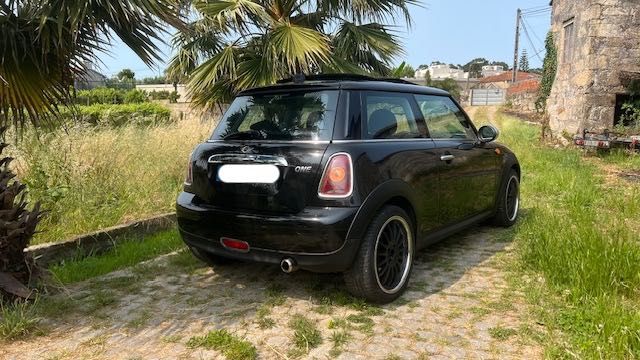 mini 1.4 95cv  2009 livro revisões