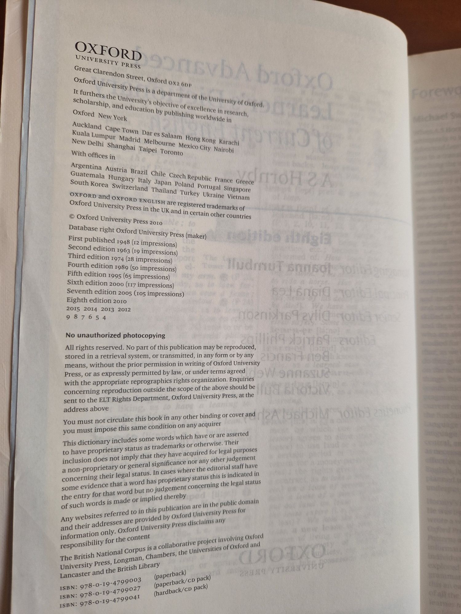 "Oxfor Advanced Learner's Dictionary, New 8 TH Edition", de A S Hornby