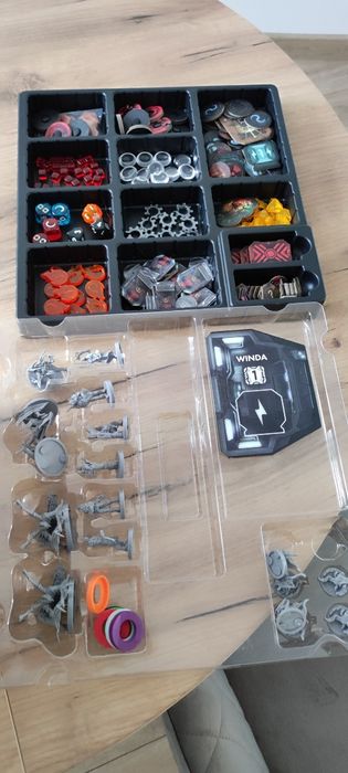 Nemesis lockdown koszulki