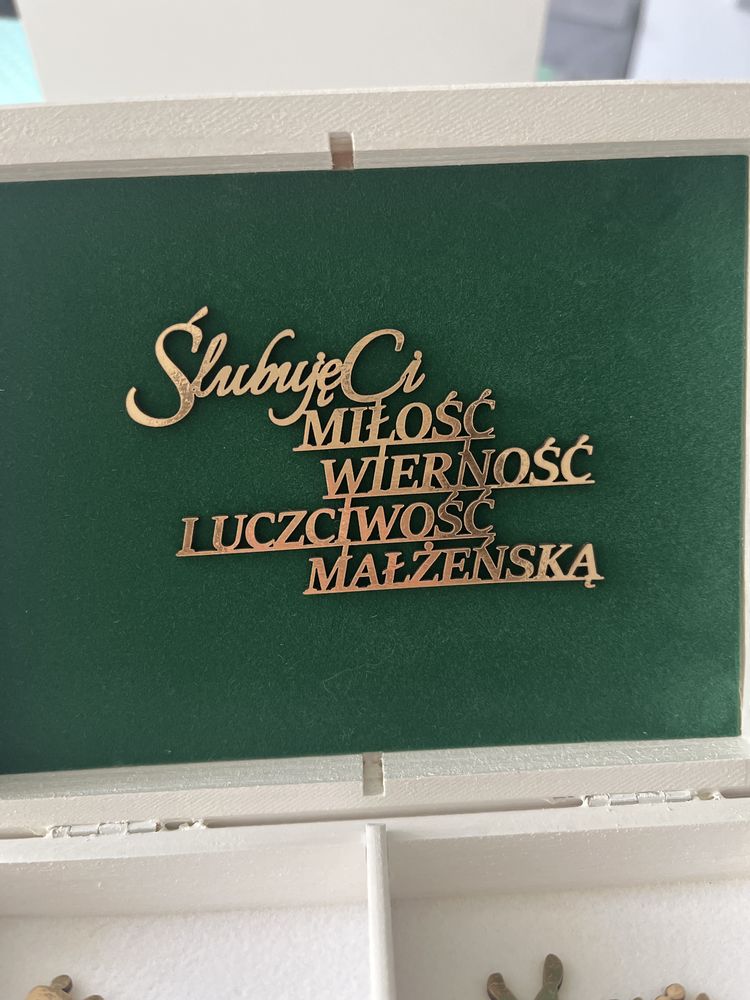 Pudełko na obrączki