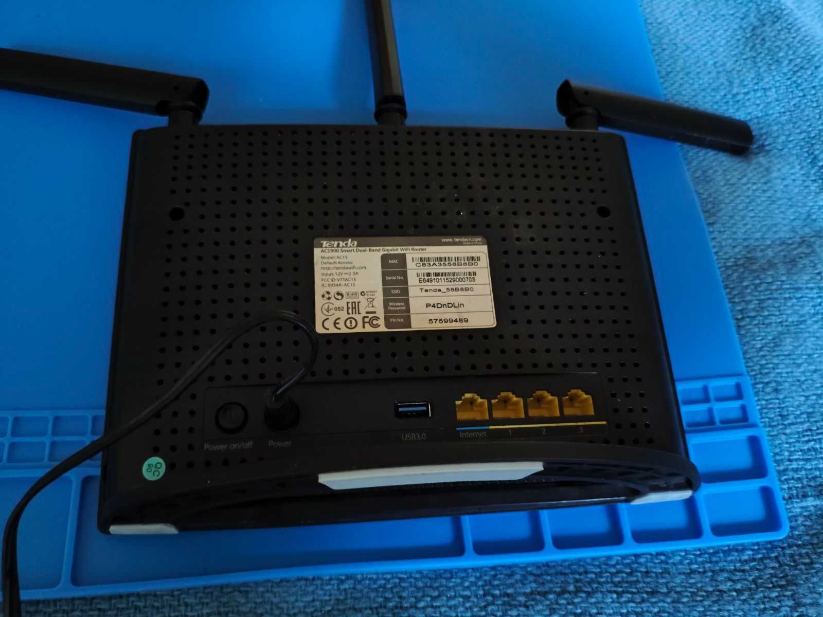 роутер Tenda AC15