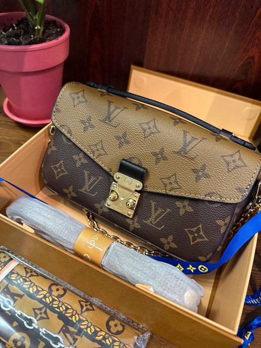 Сумка Louis Vuitton Metis