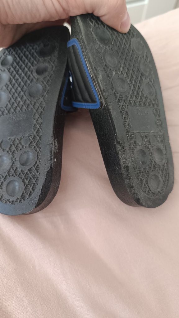 Klapki basenowe dziecięce Adidas