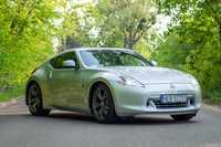 Nissan 370z coupe