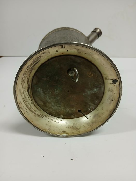 Cocktail Shaker Art Deco c/ caixa de música