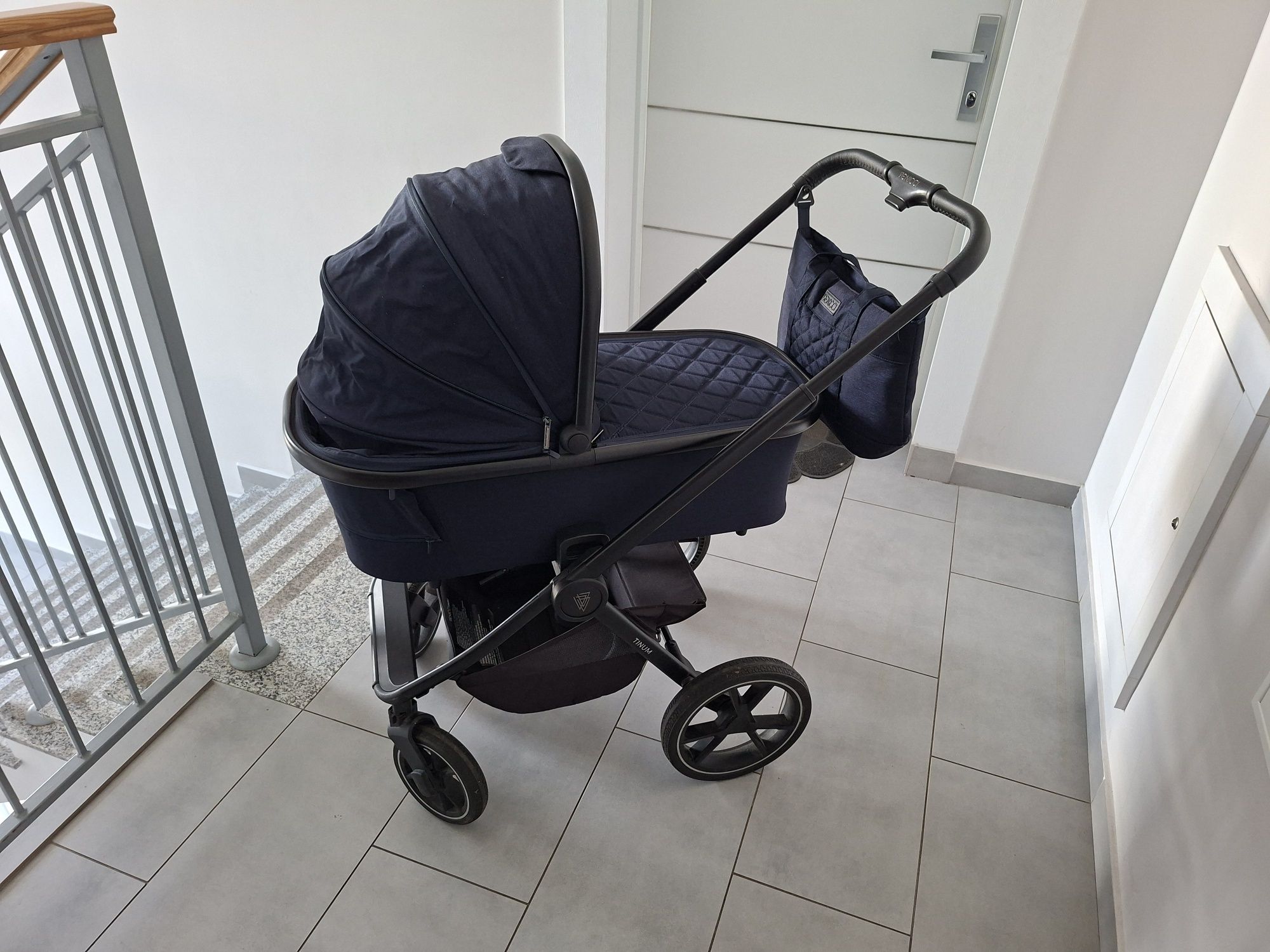 Wózek 2w1 Venicci Titum 2.0