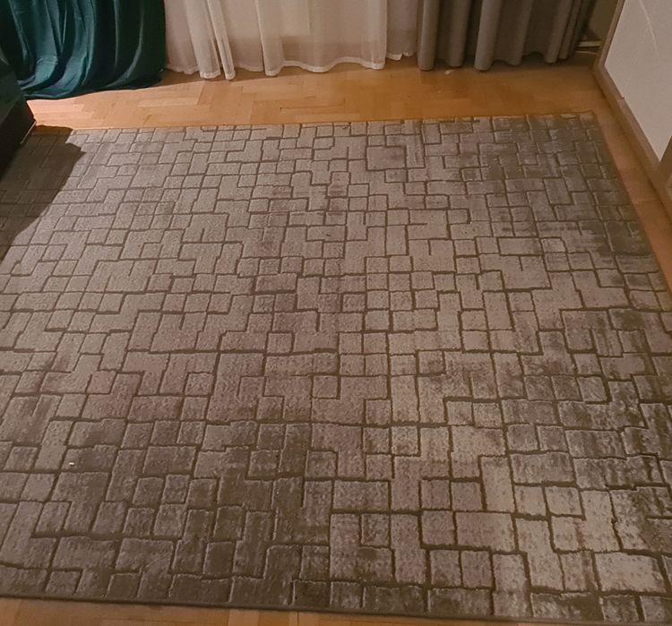 Dywan 290 x 200 stan bdb