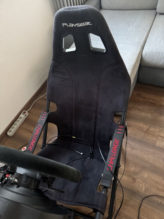 Playseat + Thrustmaster TX Racer sparco