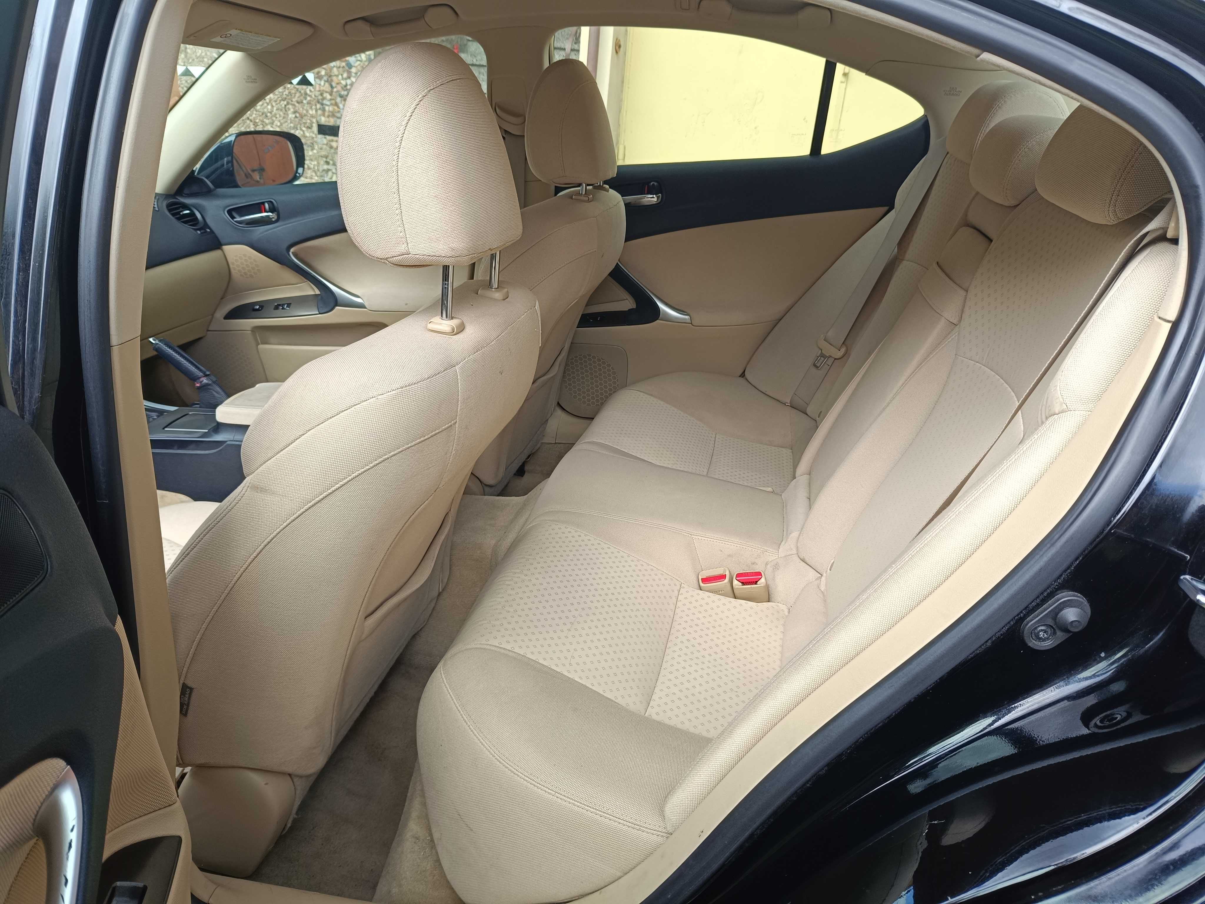 sprzedam Lexusa ix220d 2007r