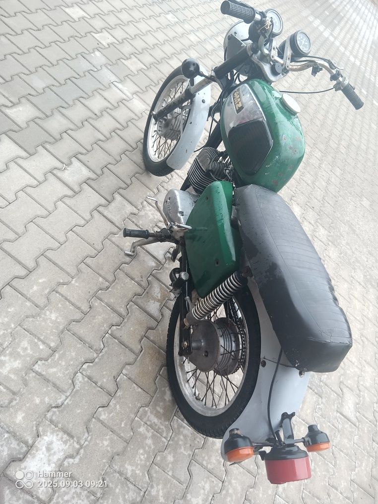 Mz-etz ts paląca jeżdżąca