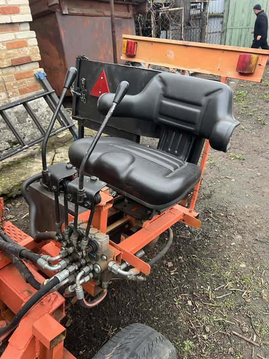 Продам міні-екскаватор