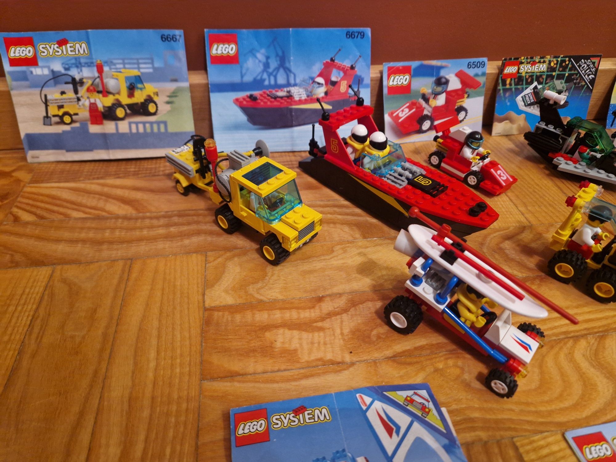 Dziesięć zestawów lego system, legoland