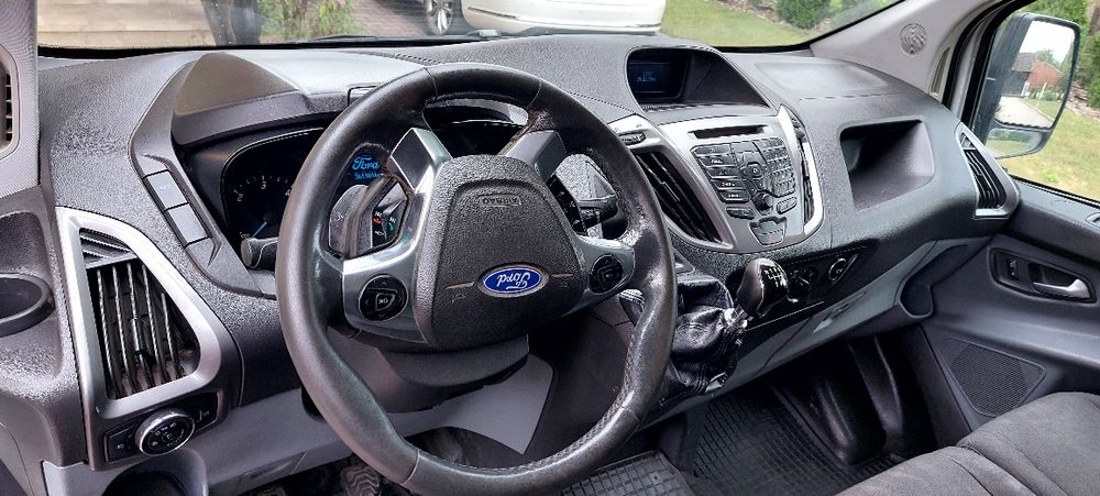 Ford transit custom