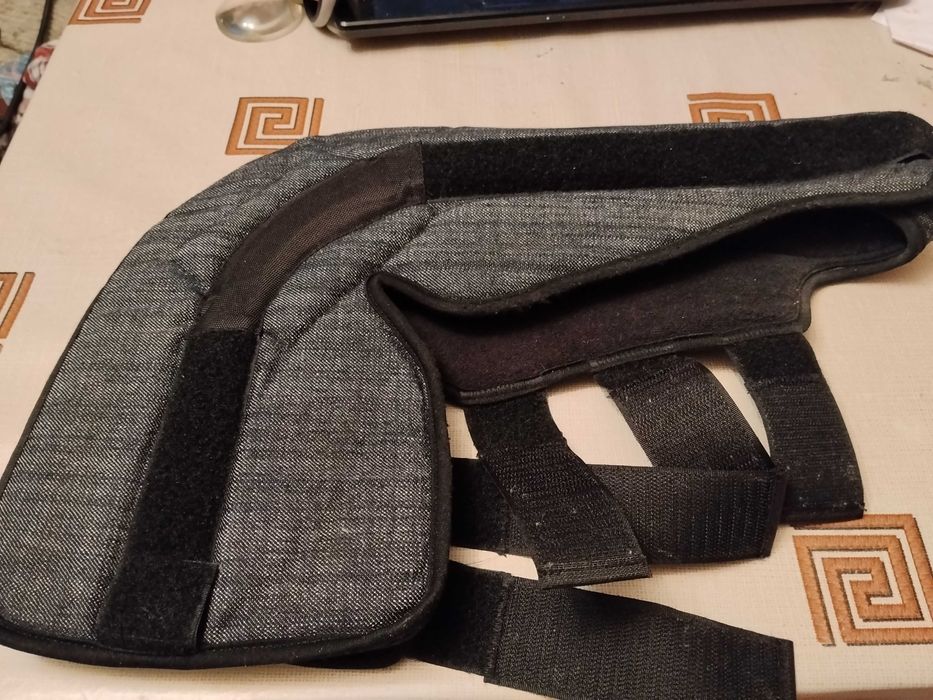 Ортез (шина) локтевого сустава Triamed Omnimec , вироблено в Швейцарії