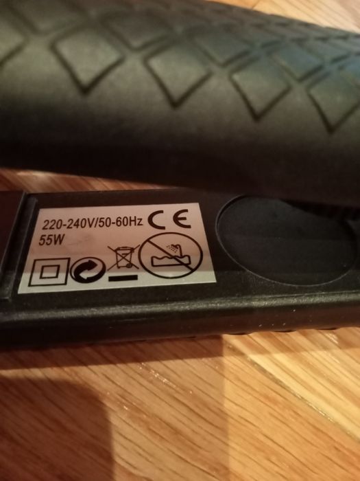 Alisador cabelo_babyliss_marca Ceramic
Temperatura