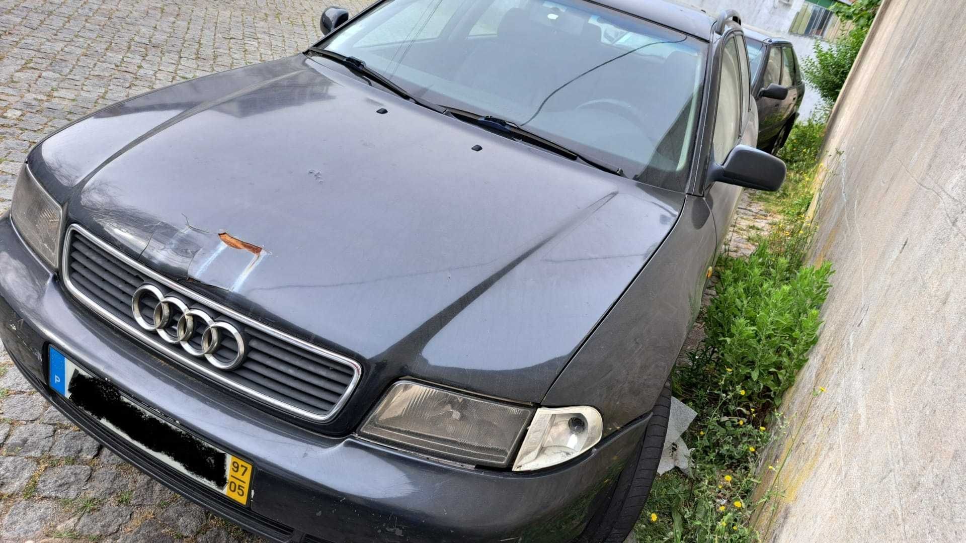 AUDI A4 B5 Avant (8D5) 1.9 TDI Diesel (110 cv / 81 kW, de 1997