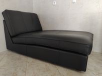 Chaise longue novo em pele