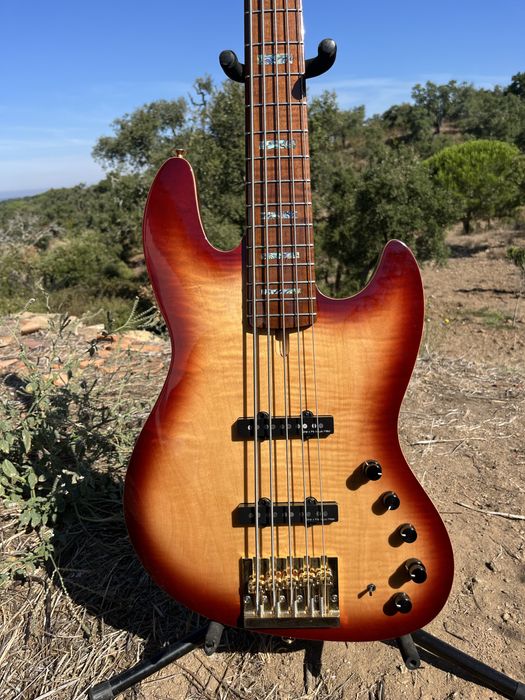 Baixo Eléctrico Sire Marcus Miller V10DX 5 - TS