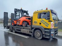Transport Usługi transportowe Laweta Pomoc Drogowa Gabaryty Holowanie