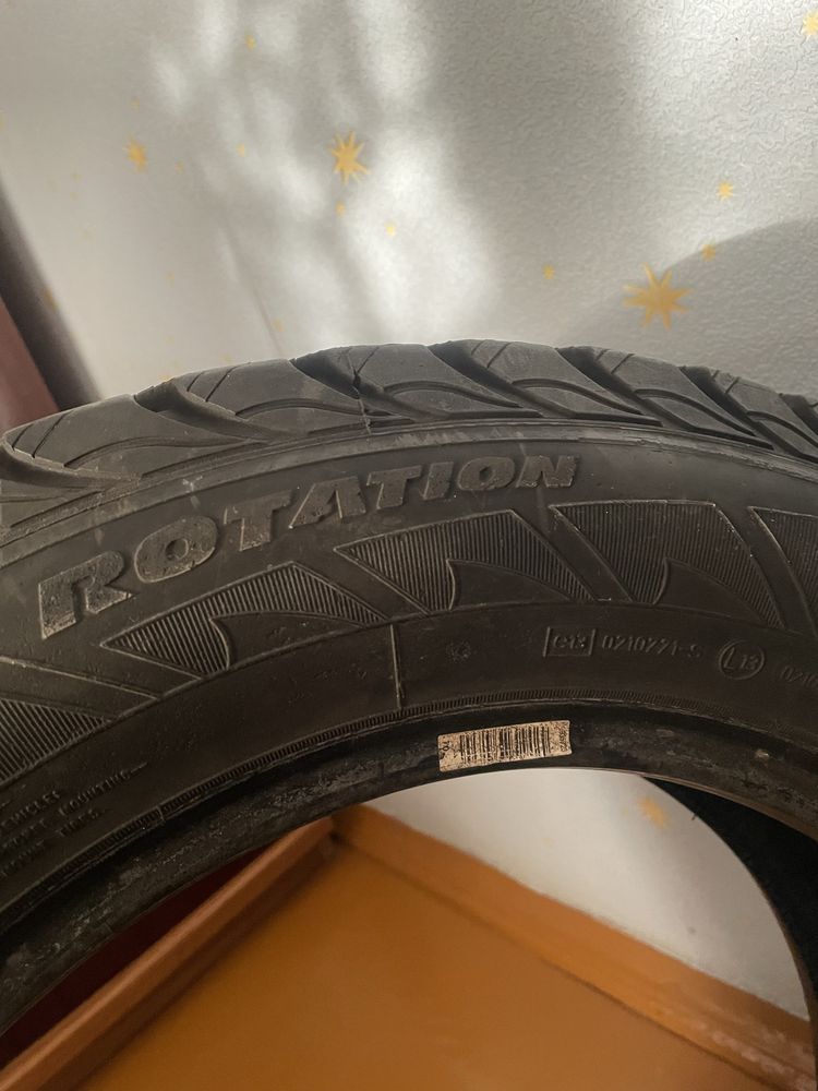 Зимова гума Goodyear зимняя резина  195/65R15