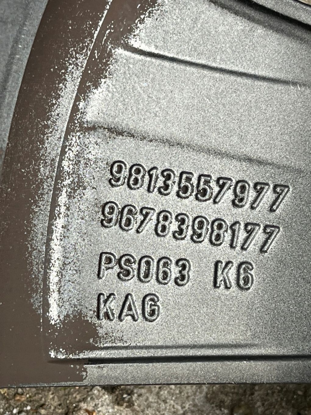 FELGA ALUMINIOWA PEUGEOT 208 I 2008 I 9813557977