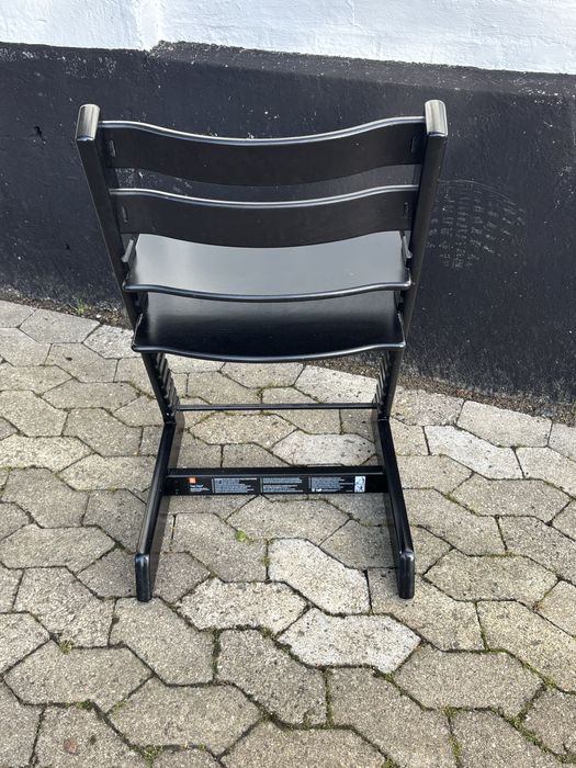 Tripp Trapp Stokke nowy model krzesełko do karmienia krzeselko