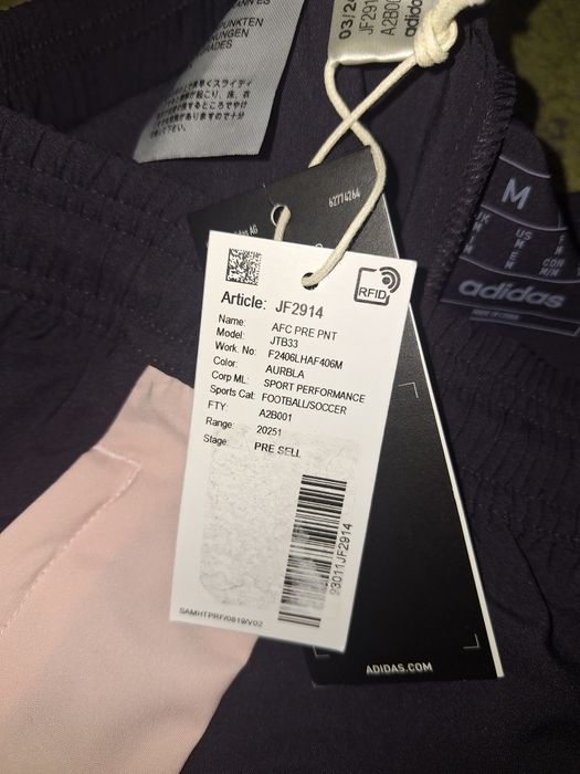 Spodnie Adidas x Arsenal