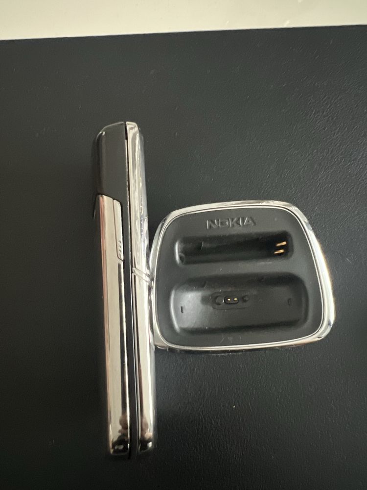 Nokia 8800 super stan