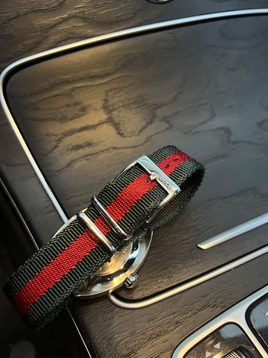Gucci годинник новий