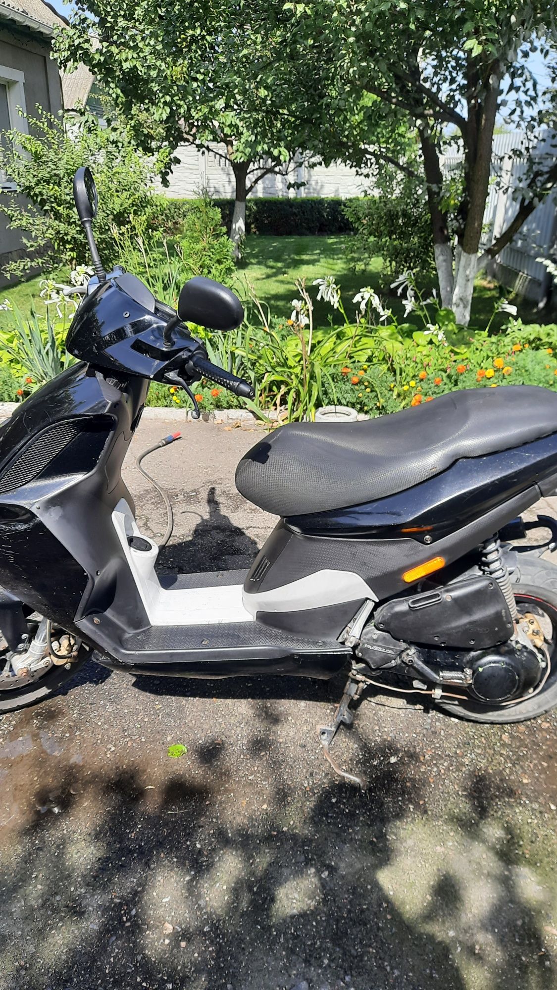 Італійський мопед piaggio nrg 50 power dd