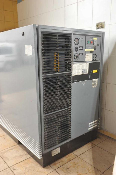 Kompreso śrubowy z falownikiem Atlas Copco GA 37 kW