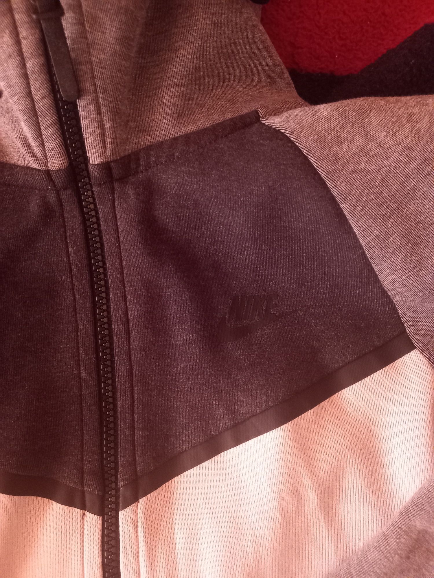 Nike tech fleese