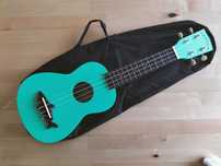 Ukulele Makala Shark - Surf Green Soprano (MK-SS/GRN)