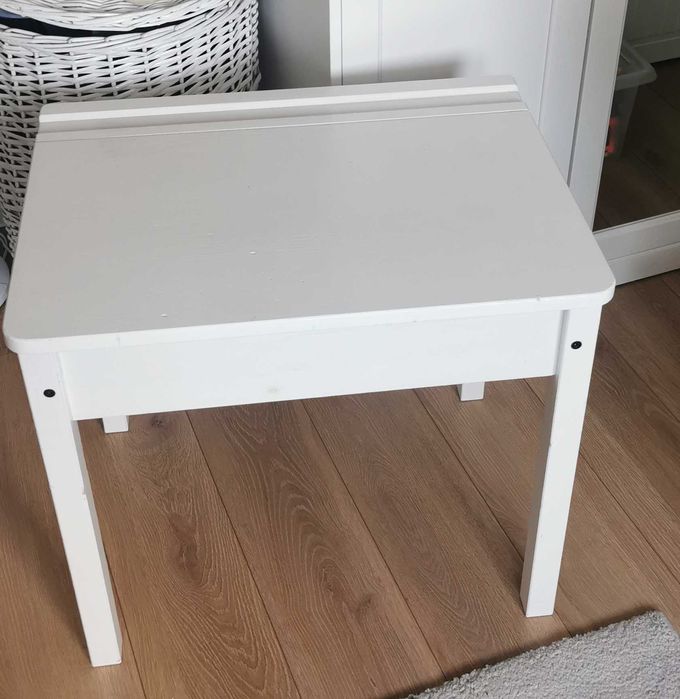 Stolik dla dziecka IKEA SUNDVIK + KRZESEŁKO