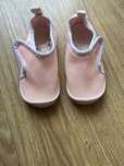 Buty kapcie dla niemowlat domyos decathlon 22