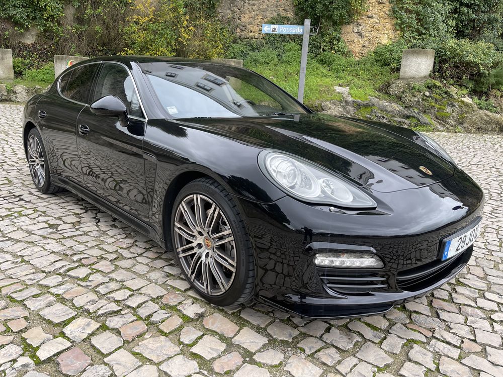 Porsche panamera 4.8 V8  400 cv