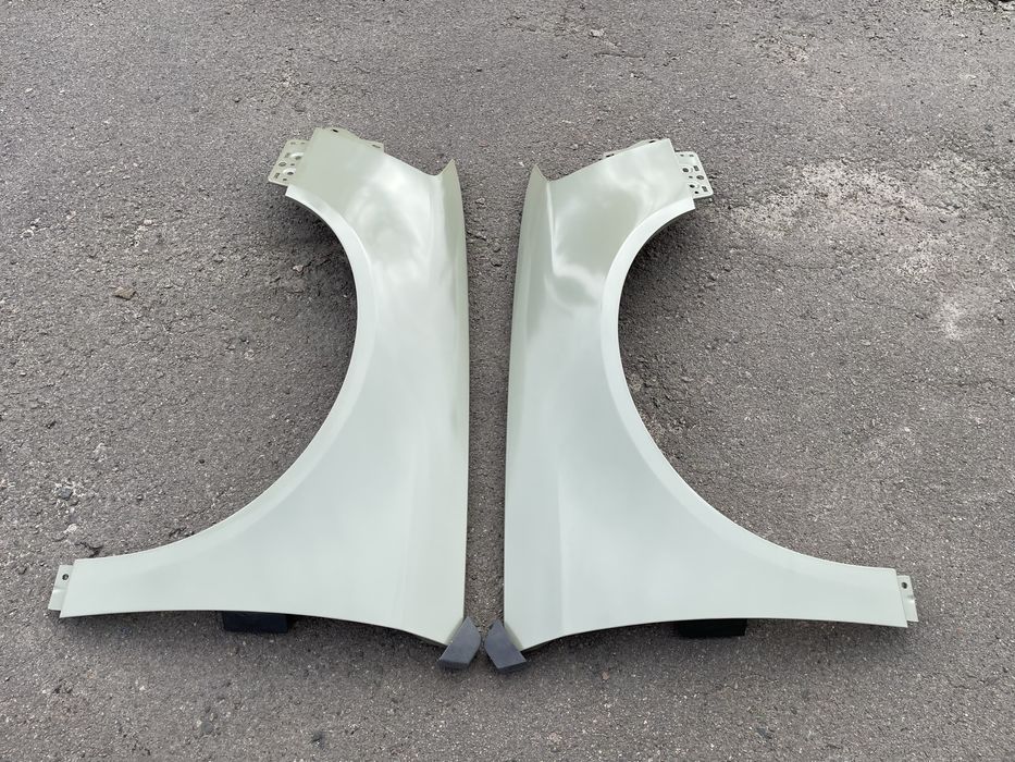 Крило передне ліве праве фольксваген пасат 66 VW passat B6 06-10рік