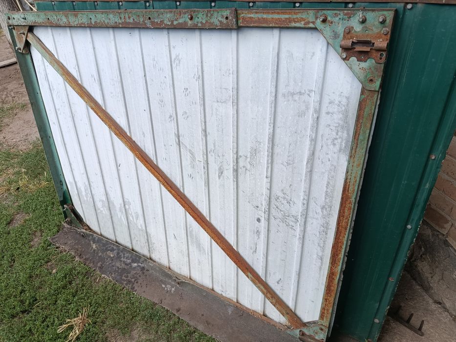 Ворота з хвірткою