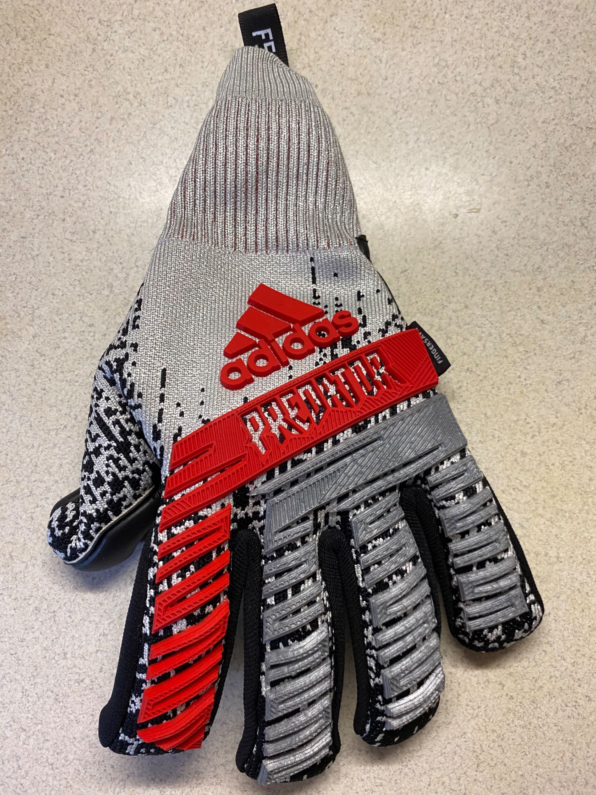 Вратарские перчатки adidas Predator Hybrid Pro Silver/Black/Red 8 р.